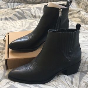 Circus by Sam Edelman western booties
